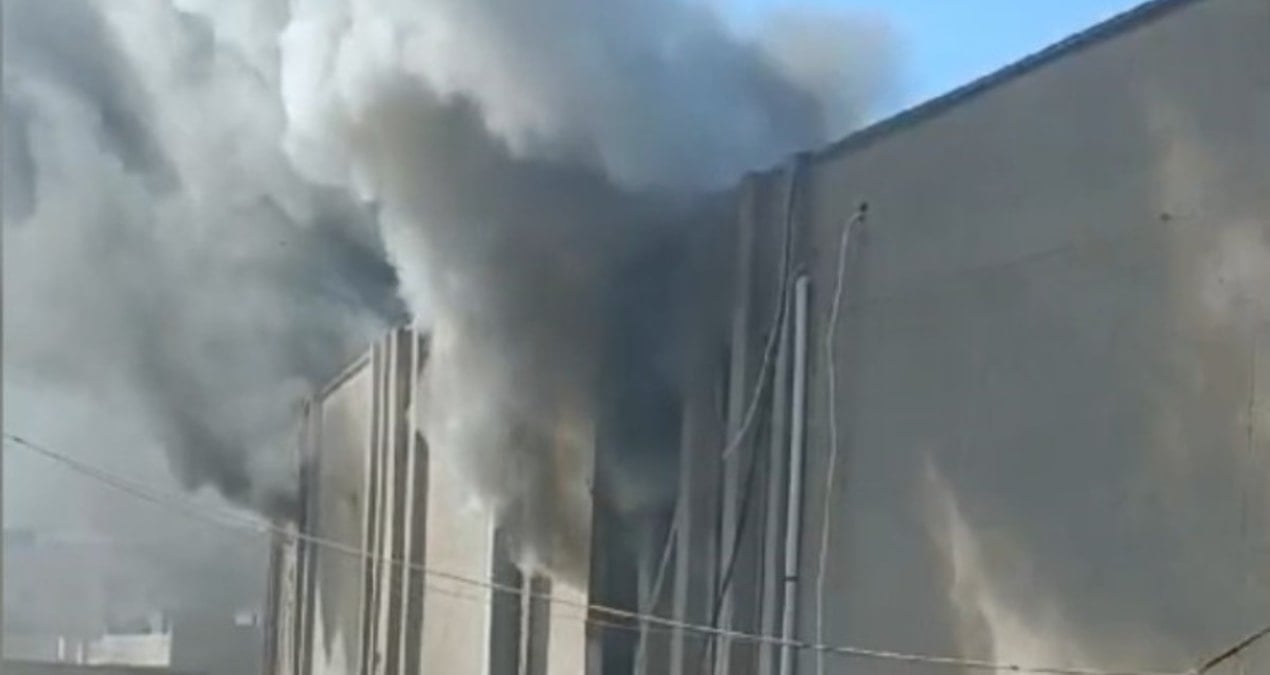 Şanlıurfa’da iş merkezinde korkutan yangın! 5 kişi hastanelik oldu